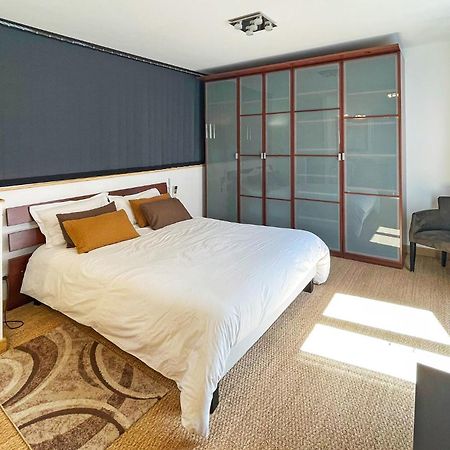 Le Jardin De Celina Bed and Breakfast Valensole Εξωτερικό φωτογραφία
