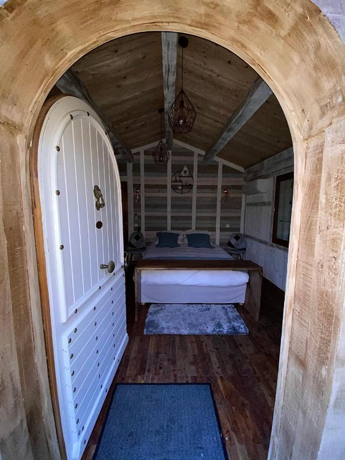 Le Jardin De Celina Bed and Breakfast Valensole Εξωτερικό φωτογραφία