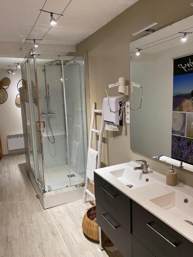 Le Jardin De Celina Bed and Breakfast Valensole Εξωτερικό φωτογραφία