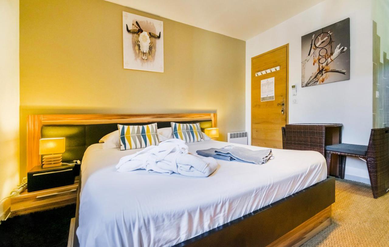 Le Jardin De Celina Bed and Breakfast Valensole Εξωτερικό φωτογραφία
