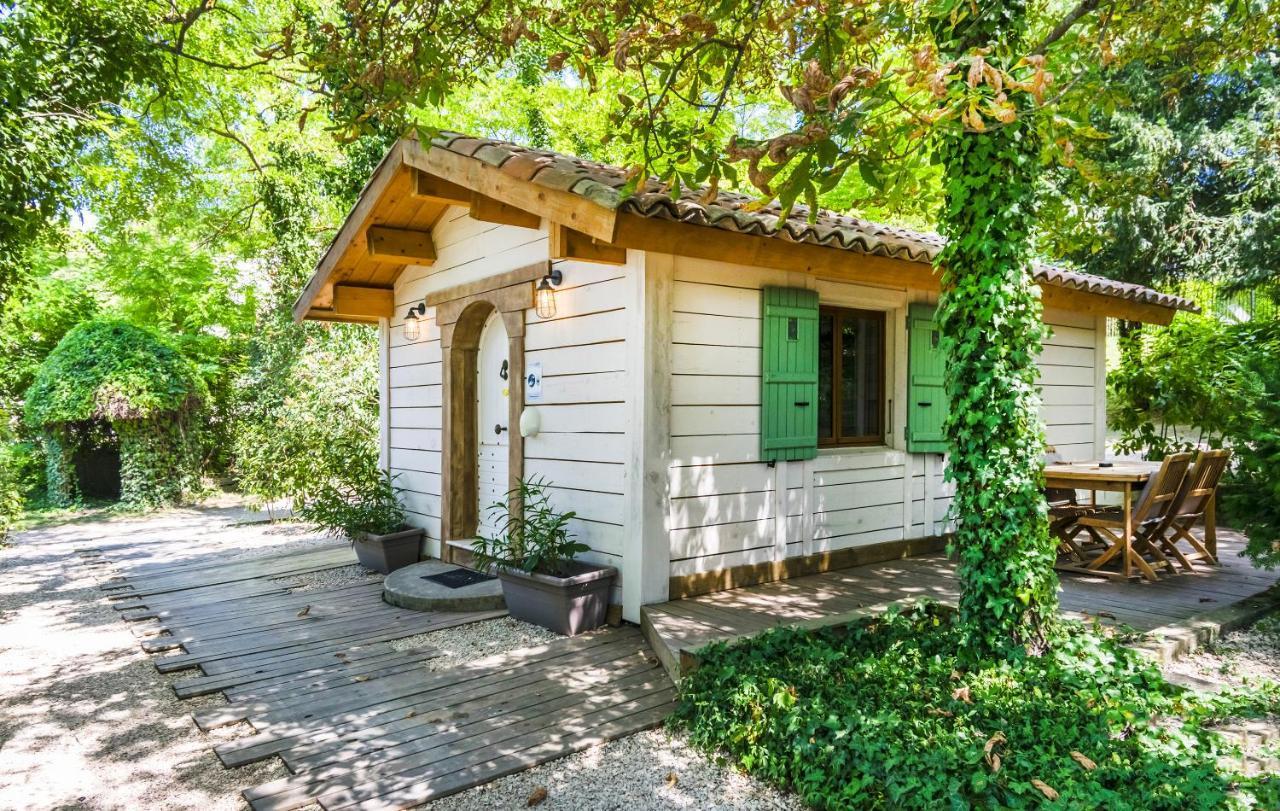 Le Jardin De Celina Bed and Breakfast Valensole Εξωτερικό φωτογραφία