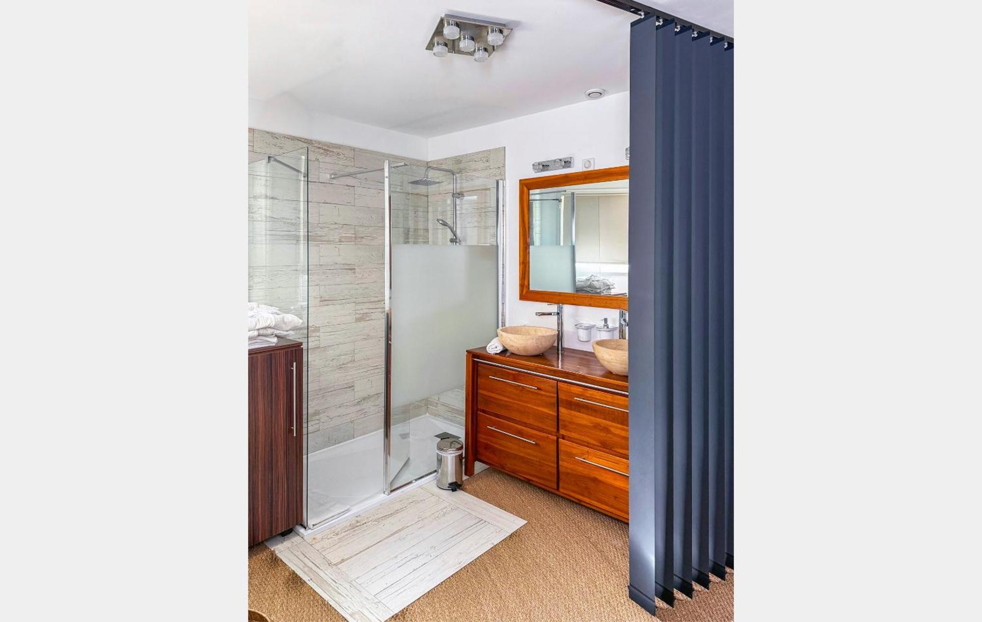 Le Jardin De Celina Bed and Breakfast Valensole Εξωτερικό φωτογραφία